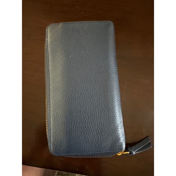 Tory Burch‎ Navy Wallet - Picture 4 of 4